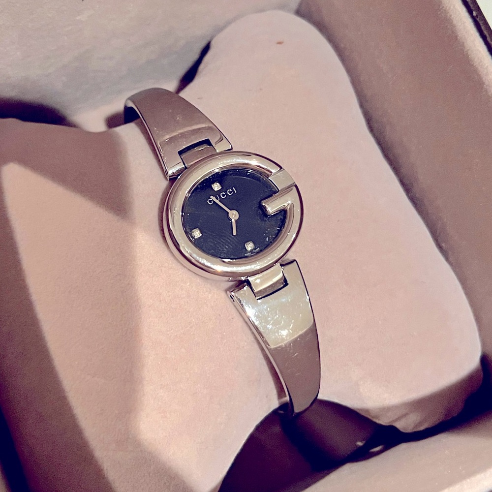 Gucci Silver Stainless Steel Diamond 134.5 Wrist Watch